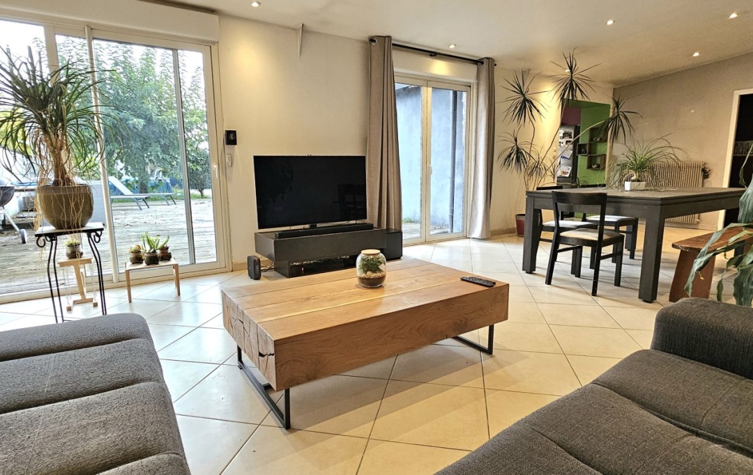 Annonces MERIGNAC : House | VILLENAVE-D'ORNON (33140) | 178 m2 | 539 700 € 